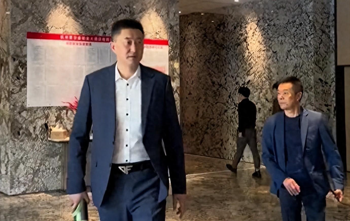 九游娱乐登录入口-广东战前3大消息！杜锋被约谈，萨林杰留队反转太意外