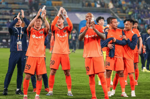 九游娱乐登录入口-3:0！中超齐鲁德比，海牛大胜泰山，摆脱垫底位置，负分已经抹平